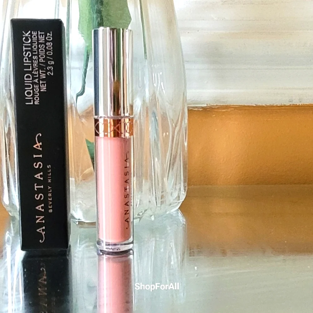 💥💥Host pick 💥💥Anastasia Beverly Hills Lipstick and Lip Gloss Duo Crus
